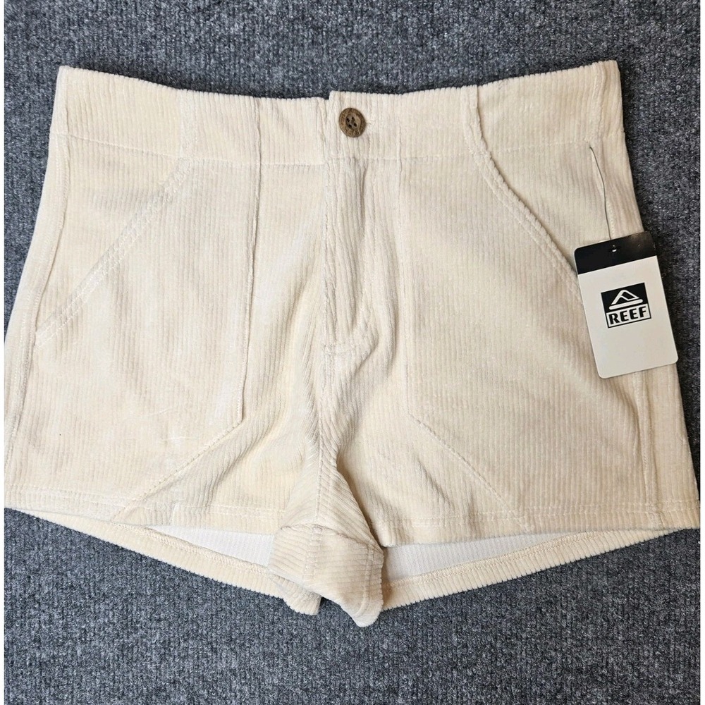 NWT Reef Women's All Day Stretch Corduroy Shorts Size Small Ivory Patch Pockets